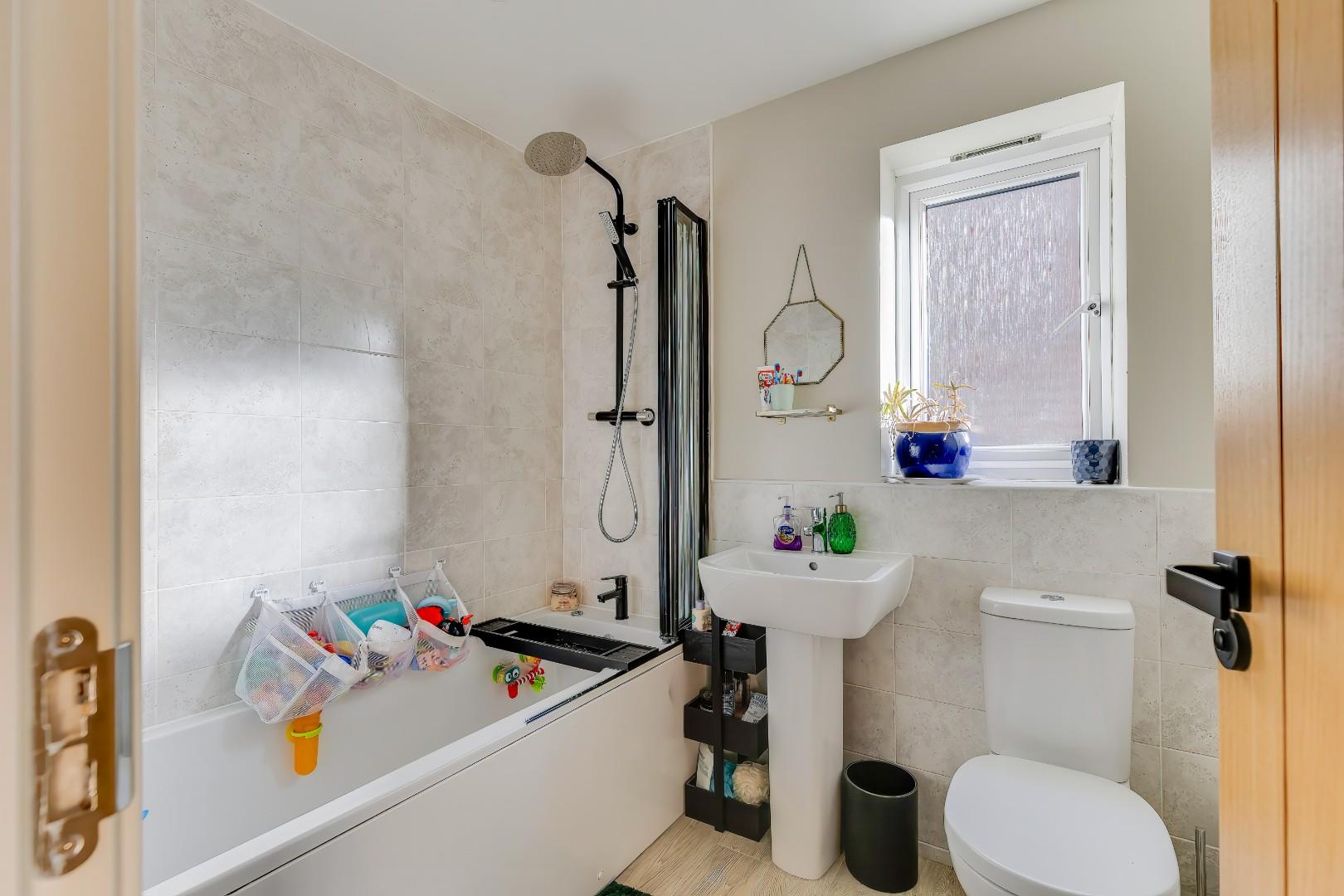 12 Plasnewydd Walk, Llantwit Major, Vale of Glamorgan, CF61 2YW